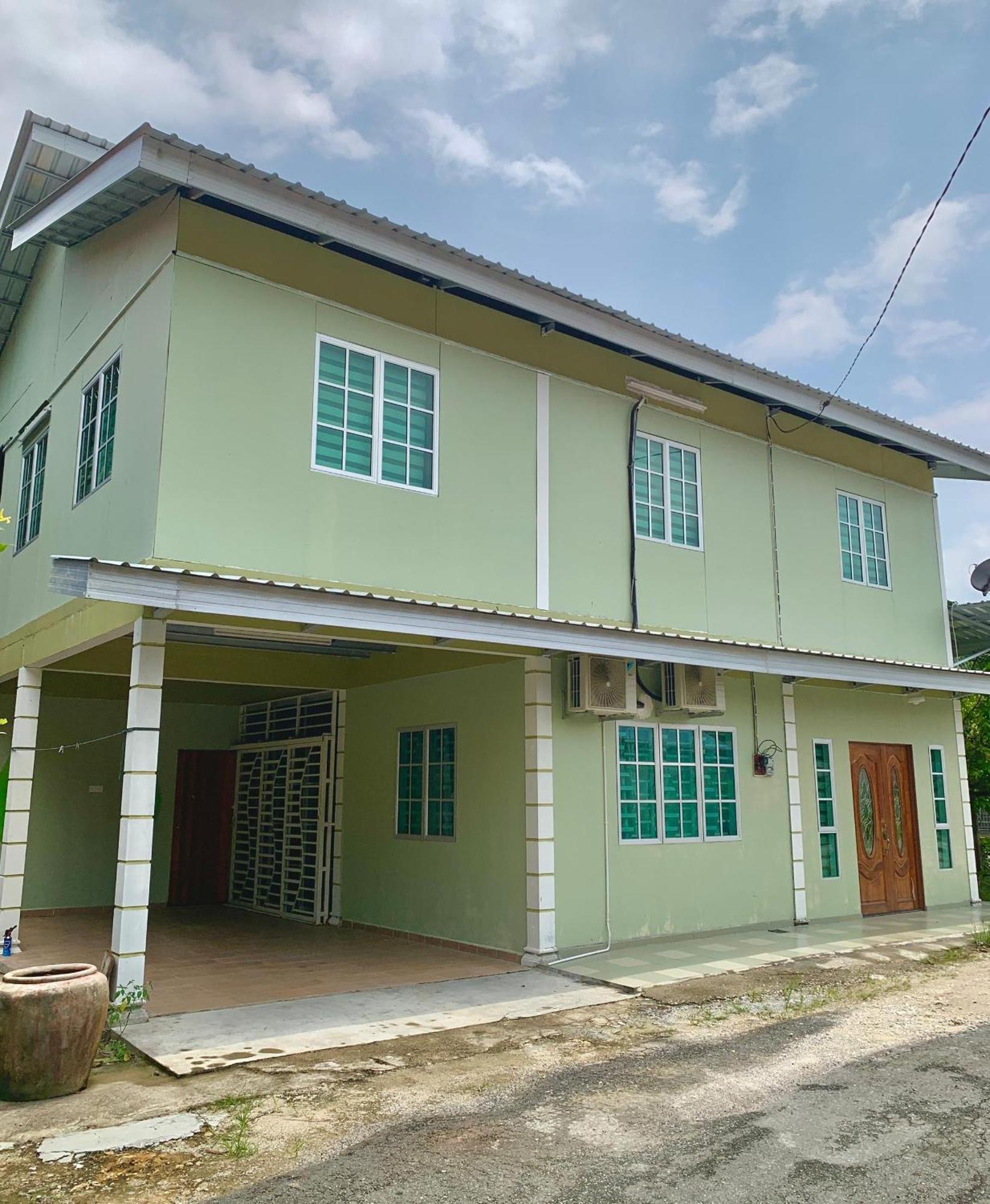 Tiara Inn Homestay 2 Tingkat Pontian Johor Pontian Besar Eksteriør billede